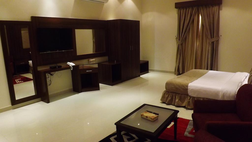 Baron Palace - Almasif Hotel Apartments Riyadh Bilik gambar