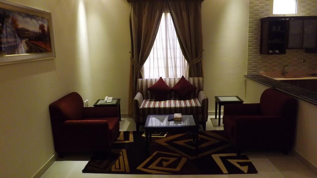 Baron Palace - Almasif Hotel Apartments Riyadh Bilik gambar