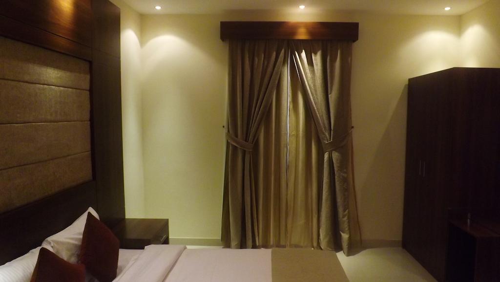 Baron Palace - Almasif Hotel Apartments Riyadh Bilik gambar